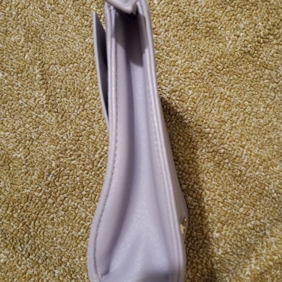 BETSEY JOHNSON PURSE - Picture 6 of 11